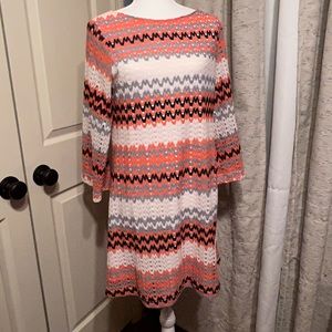 Fun, 60s inspired dress with bell sleeves
